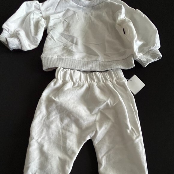 First Impressions Girl Collection 2- pc set - Picture 4 of 11